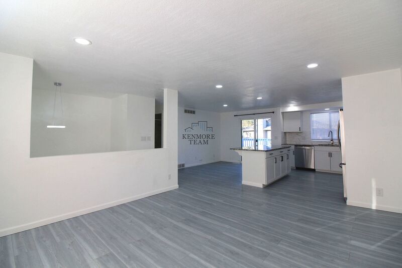 Updated West Kennewick 5 Bed/3 Bath House property image