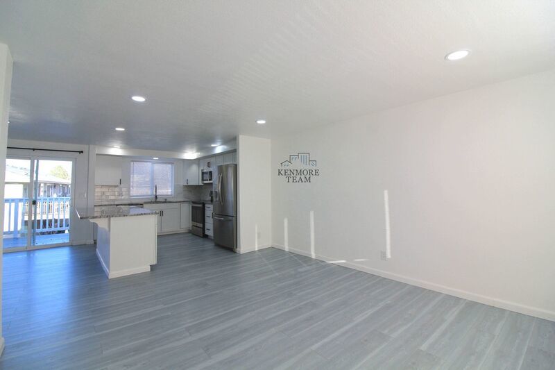 Updated West Kennewick 5 Bed/3 Bath House property image