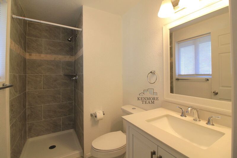 Updated West Kennewick 5 Bed/3 Bath House property image