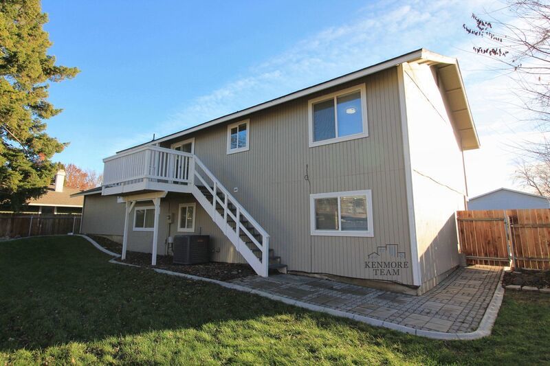 Updated West Kennewick 5 Bed/3 Bath House property image