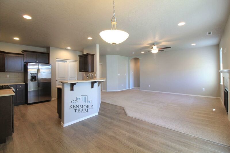 3 Bed/2 Bath West Pasco Rambler property image