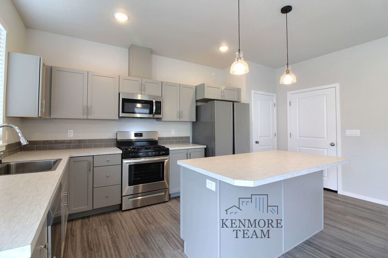 3 bed/2 bath West Pasco Townhouse property image