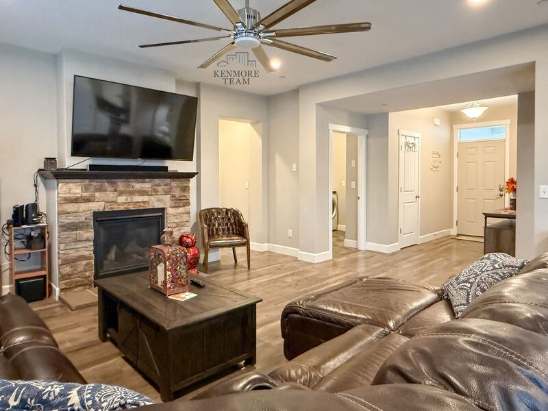 FURNISHED 3 Bed/2 Bath House in South Kennewick property image