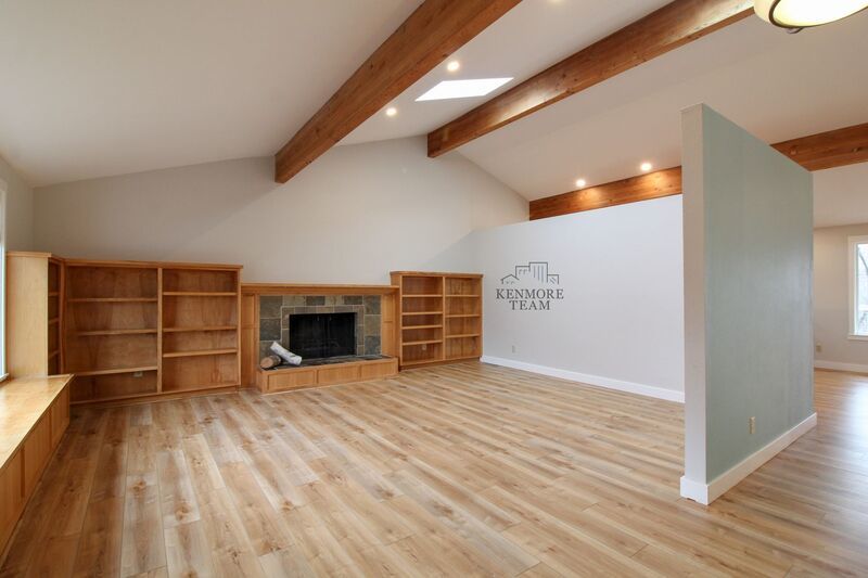 5 Bed/3 Bath + an Office/Bonus Room House in North Richland property image