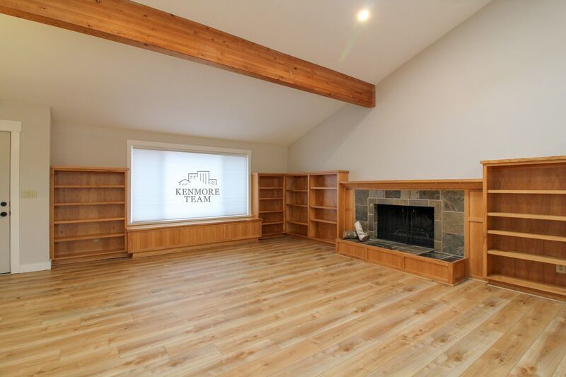 5 Bed/3 Bath + an Office/Bonus Room House in North Richland property image