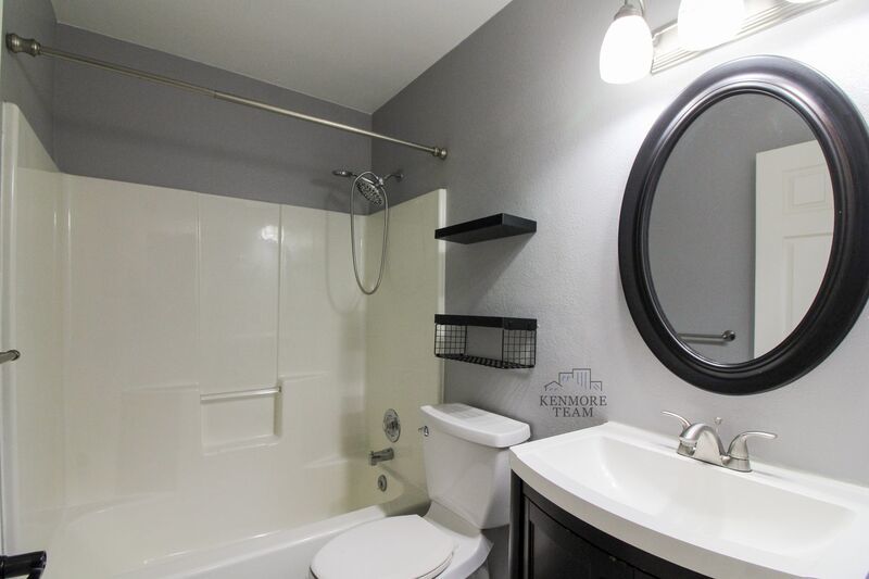 3 Bed/2 Bath House in Southeast Kennewick property image