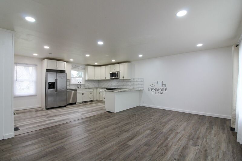 3 Bed/1 Bath Duplex in Central Richland property image