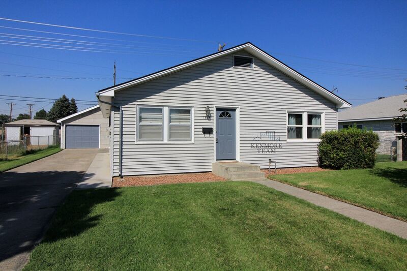 3 Bed/1 Bath House w/ Garage in Central Richland property image
