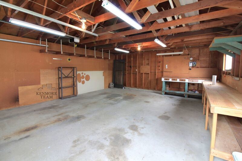 3 Bed/1 Bath House w/ Garage in Central Richland property image
