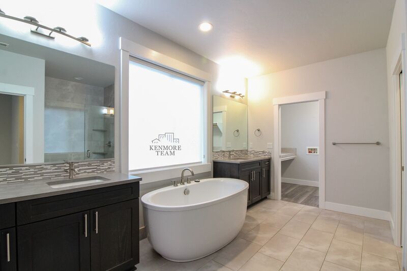 4 Bed/2.5 Bath House in Richland property image