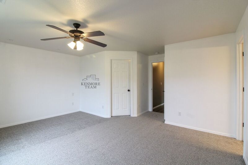 3 Bed/2 Bath + an Office Home in West Pasco property image