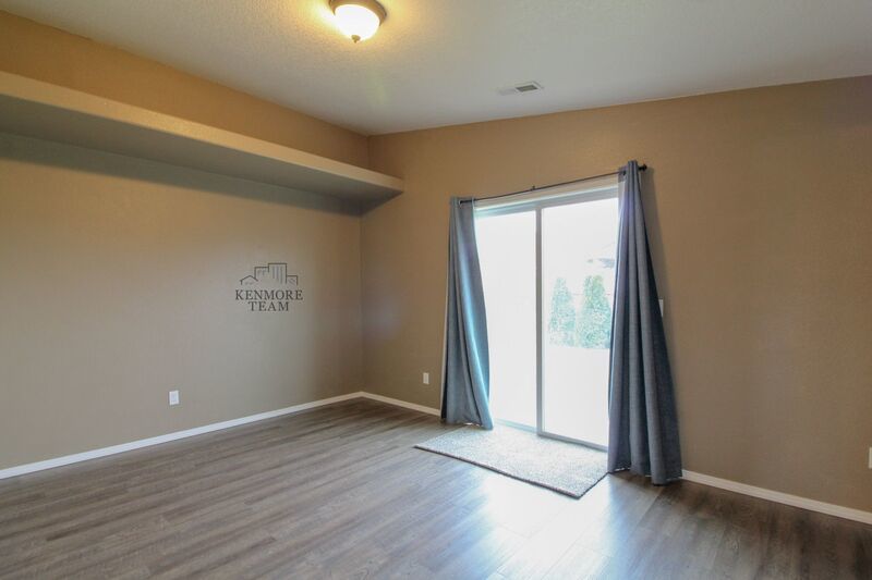 3 Bed/2 Bath + an Office Home in West Pasco property image