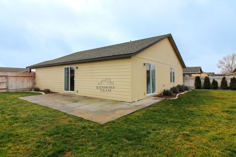 3 Bed/2 Bath + an Office Home in West Pasco property image